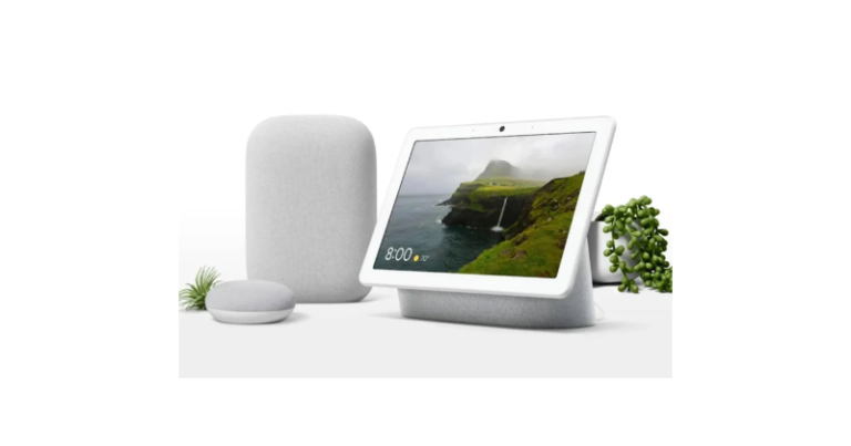 Google Nest Hub exibindo painel de automação residencial em casa inteligente moderna