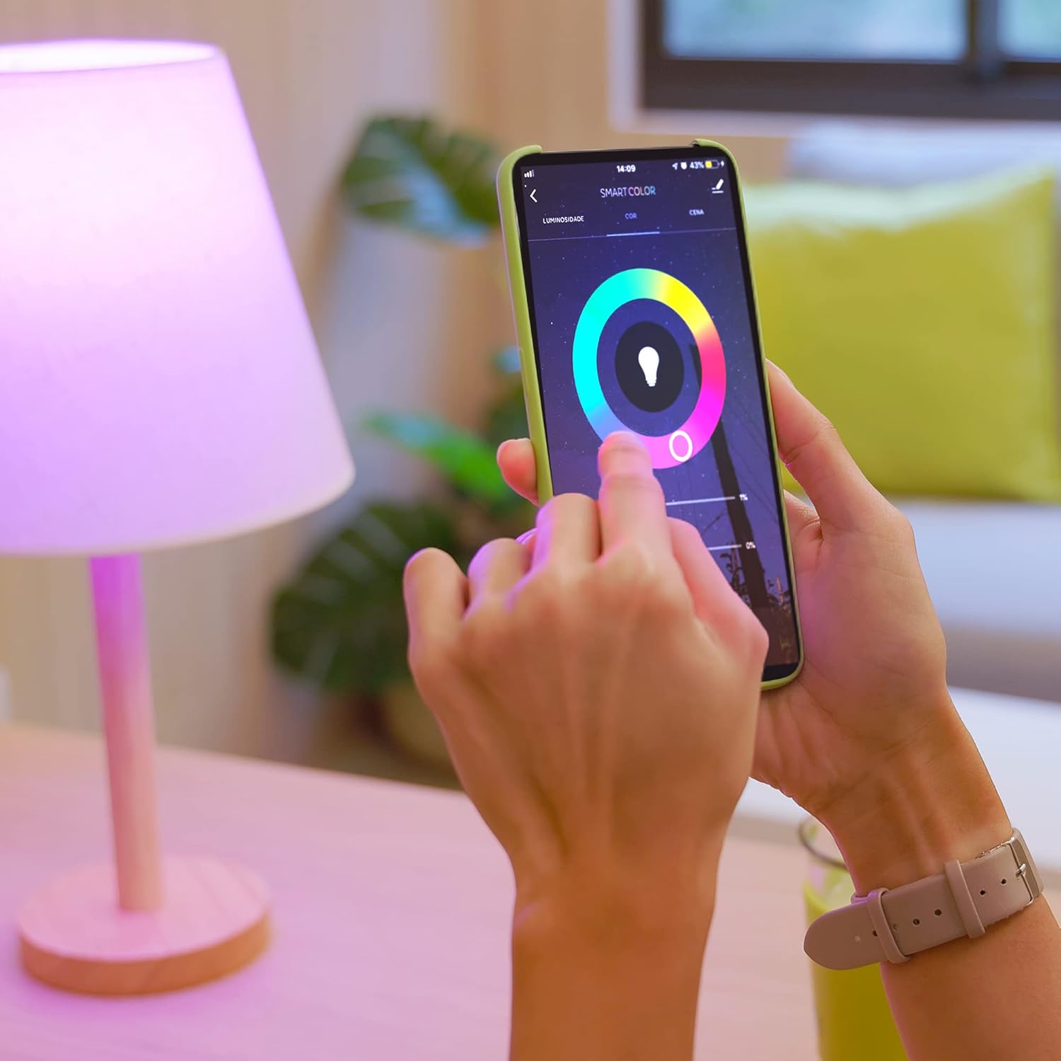 lampada inteligente RGB ambiente moderno controle alexa